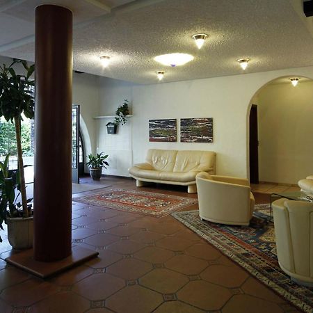 Aparthotel Al Lago Locarno Esterno foto