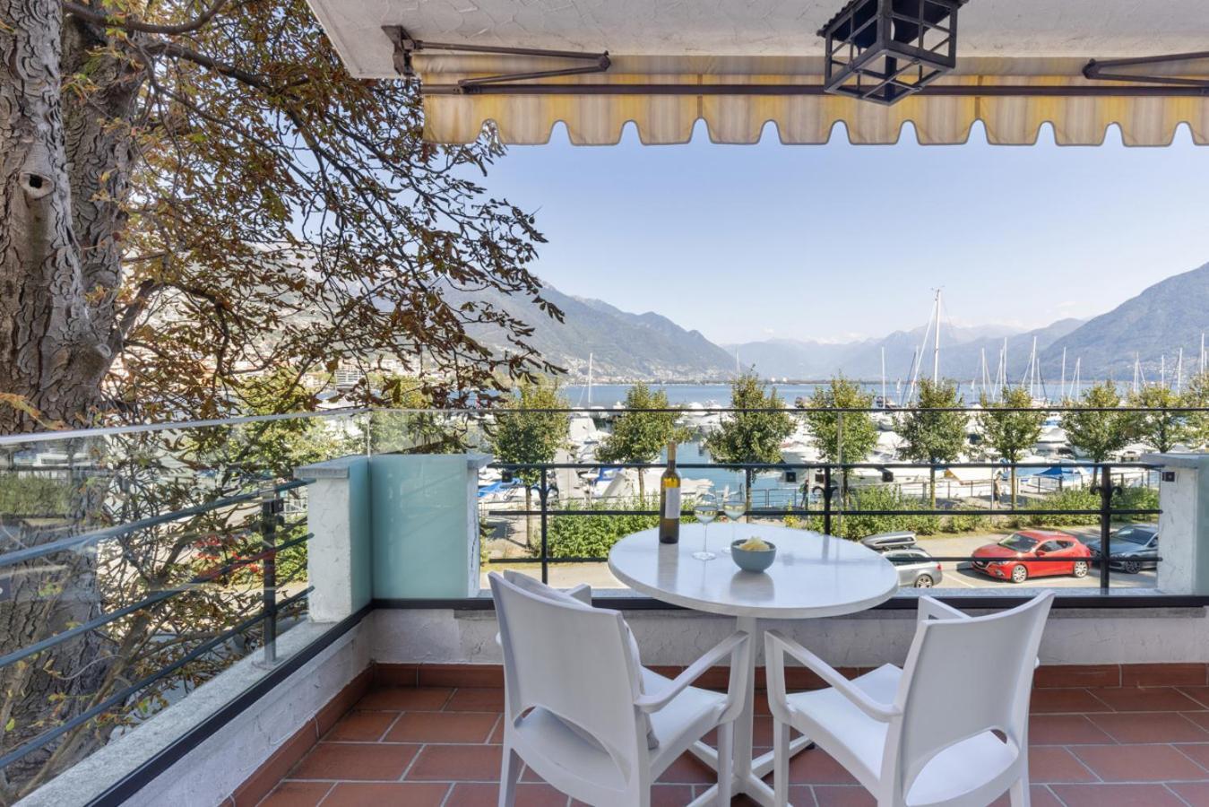 Aparthotel Al Lago Locarno Esterno foto