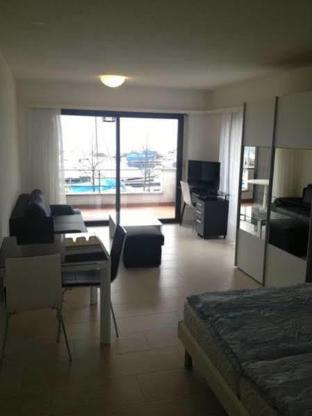 Aparthotel Al Lago Locarno Esterno foto