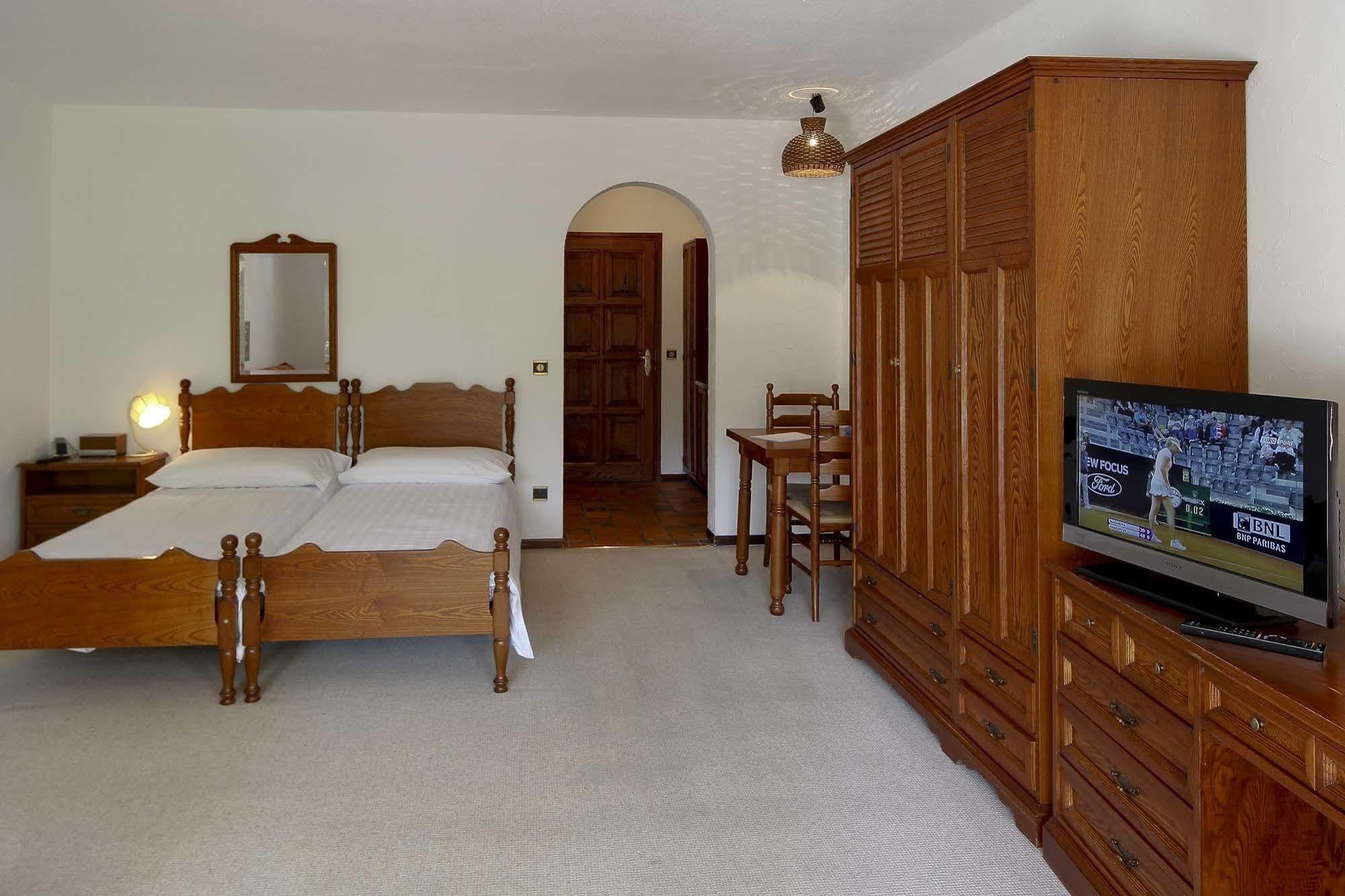 Aparthotel Al Lago Locarno Esterno foto